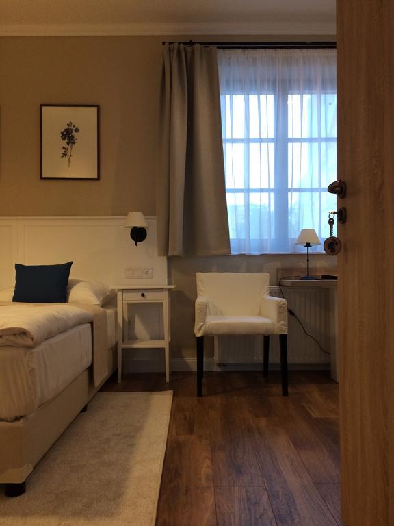 Erhardt Superior Rooms Sopron Exterior photo